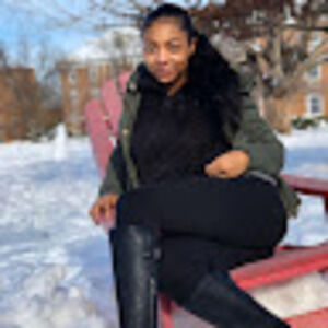 Meet your Posher, Janaya